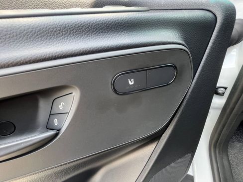 New 2025 Mercedes-Benz Sprinter 2500 image 10