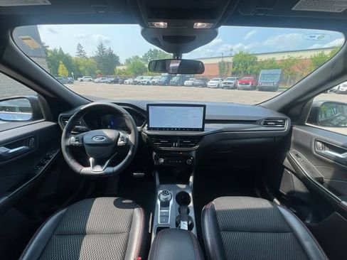 Used 2024 Ford Escape ST-Line w/ Tech Pack #1 AWD/4WD image 19
