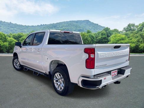 Used 2024 Chevrolet Silverado 1500 RST w/ Z71 Off-Road Package AWD/4WD image 22