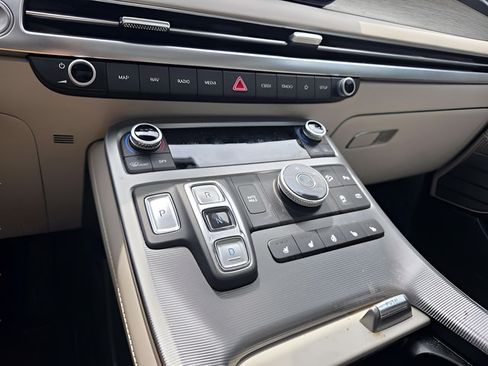 Used 2025 Hyundai Palisade Calligraphy AWD/4WD image 17