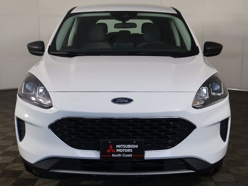 Used 2022 Ford Escape SE image 9