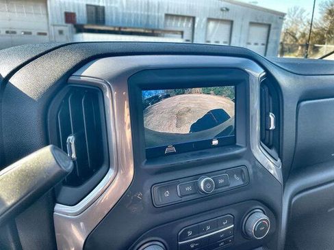 Used 2021 Chevrolet Silverado 1500 Custom image 14