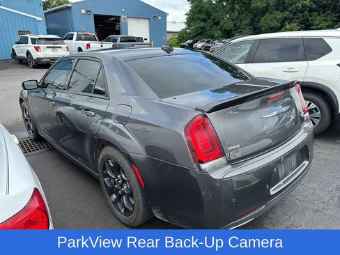 Used 2019 Chrysler 300 S w/ 300S Premium Group 2 AWD/4WD image 5