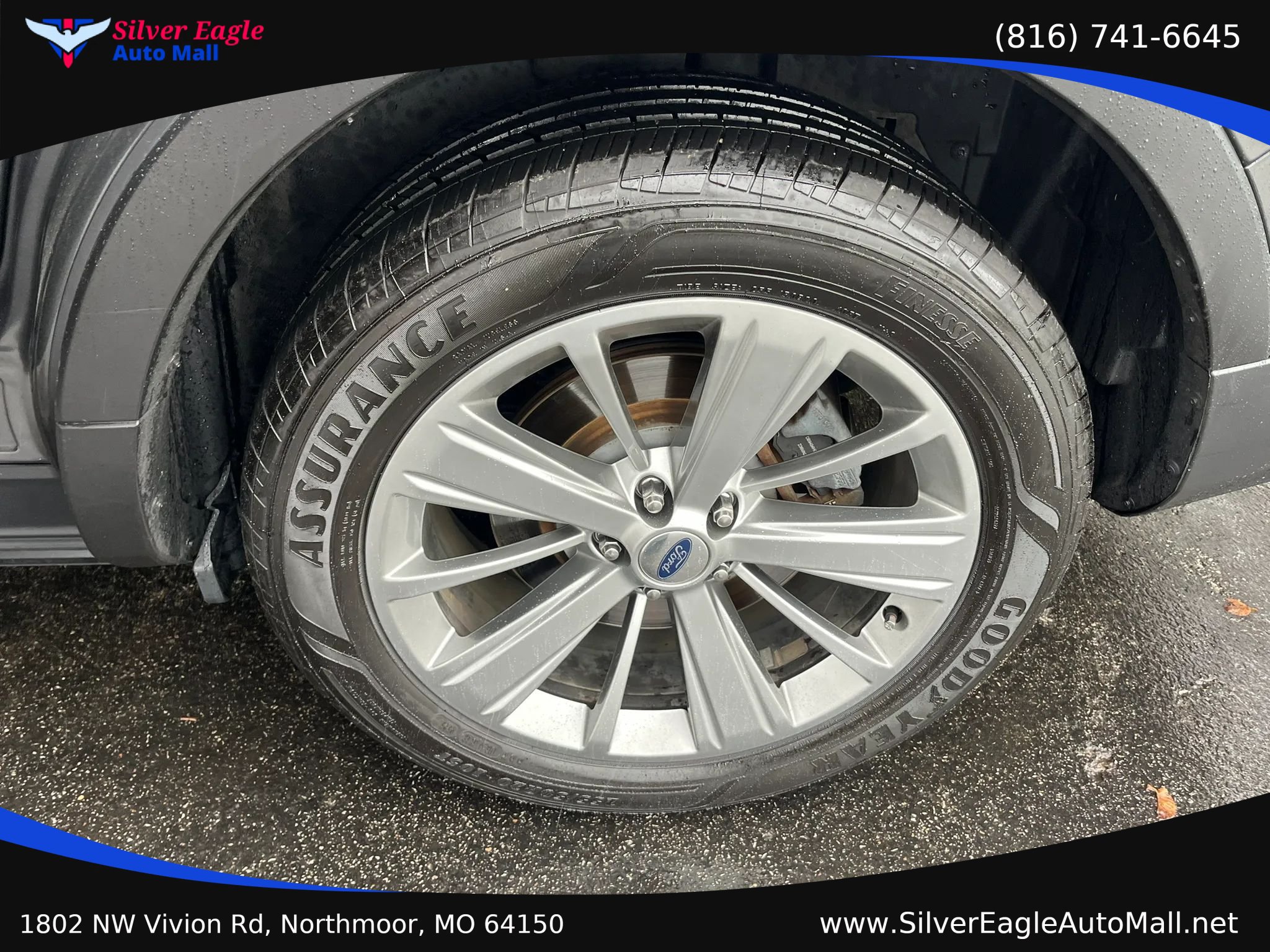Used 2018 Ford Explorer Limited FWD image 13