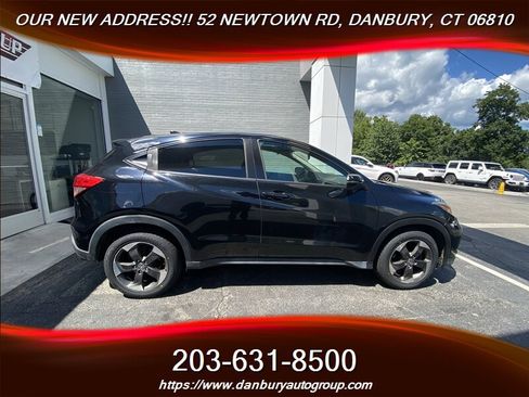 Used 2018 Honda HR-V EX image 6