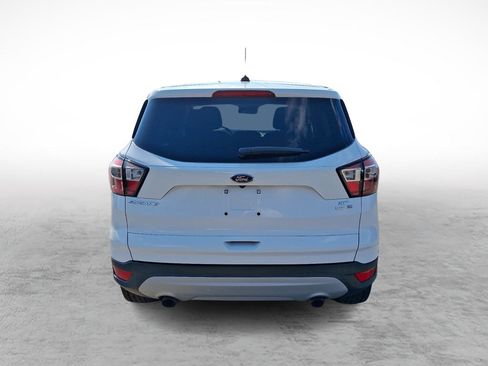 Used 2017 Ford Escape SE AWD/4WD image 4