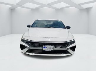 New 2025 Hyundai Elantra SEL video 2