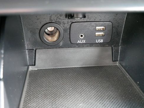 Used 2015 Subaru Legacy 2.5i Limited image 20