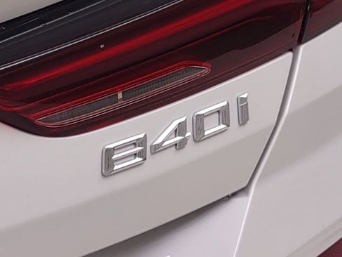 New 2026 BMW 840i Convertible w/ M Sport Professional Package image 22