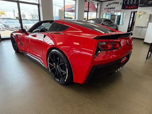 Used 2014 Chevrolet Corvette Stingray Coupe RWD image 14
