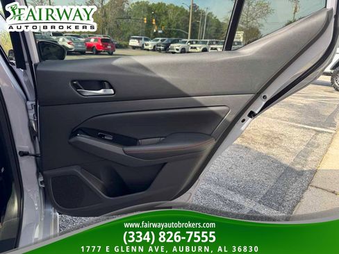 Used 2024 Nissan Altima 2.5 SR image 30