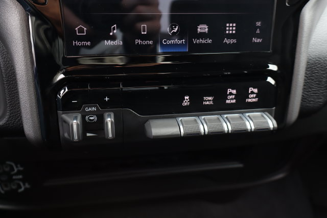 Used 2025 RAM 2500 Big Horn AWD/4WD image 27