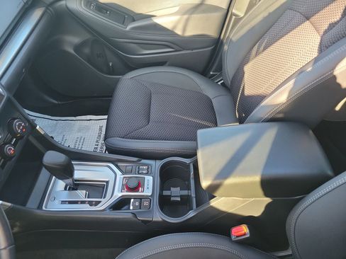 Certified 2023 Subaru Forester Premium AWD/4WD image 19