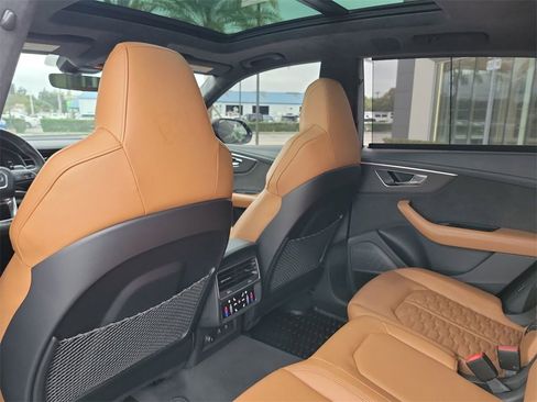 Used 2022 Audi RS Q8 image 17
