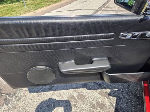 Used 1988 Mercedes-Benz 560 SL image 28