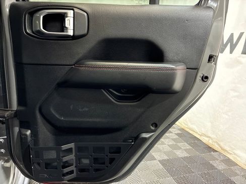 Used 2020 Jeep Wrangler Unlimited Rubicon AWD/4WD image 13