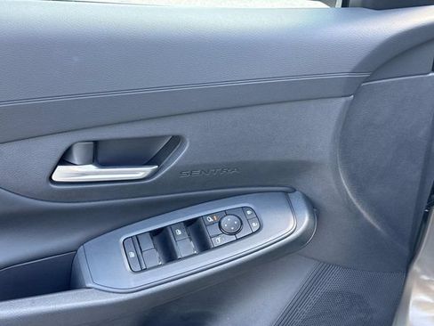 New 2027 Nissan Sentra SV w/ SV Convenience Package FWD image 20