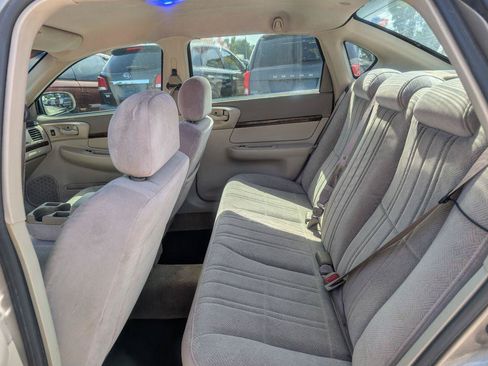 Used 2001 Chevrolet Impala FWD image 10
