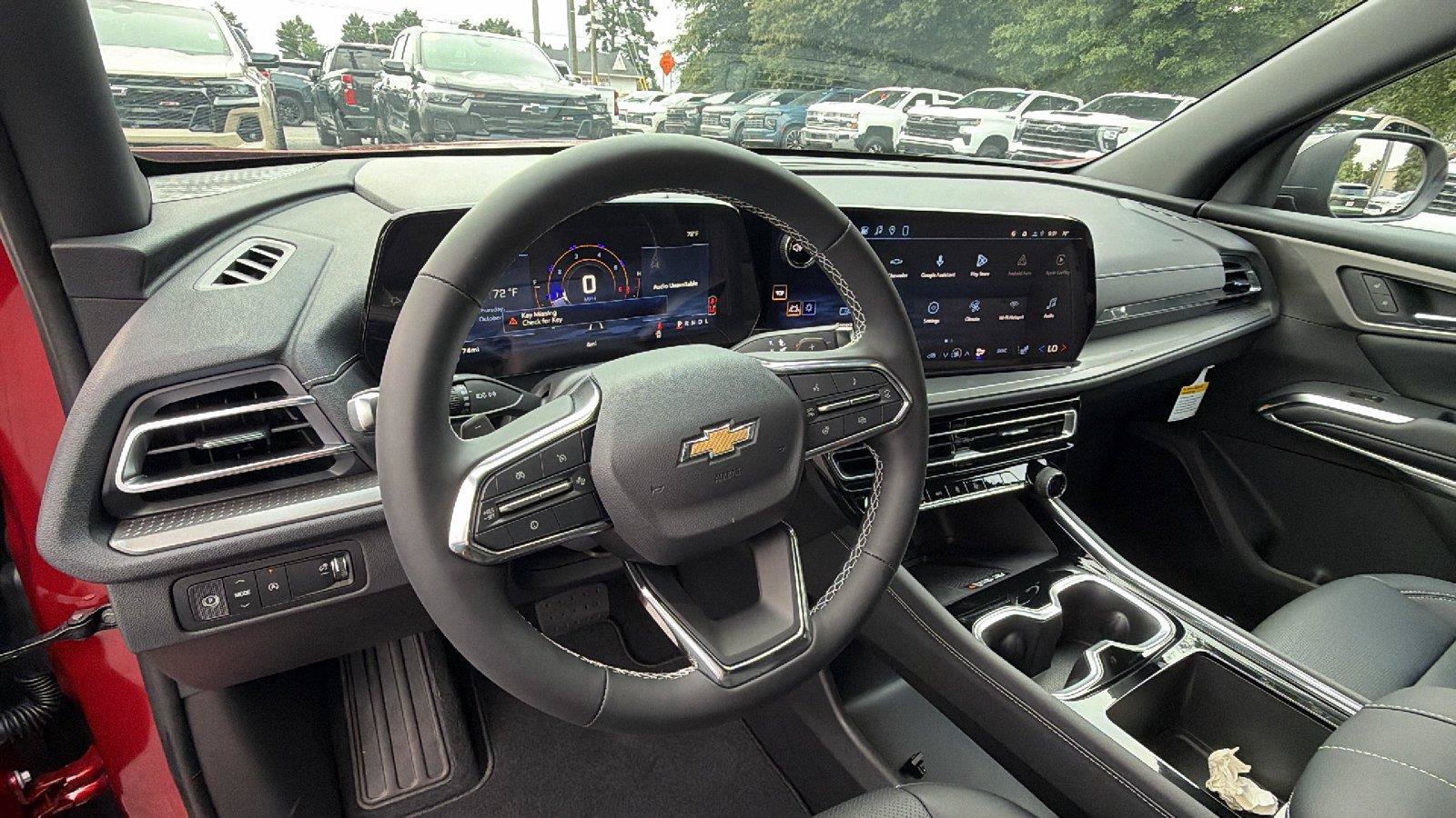 New 2027 Chevrolet Traverse LT FWD image 21