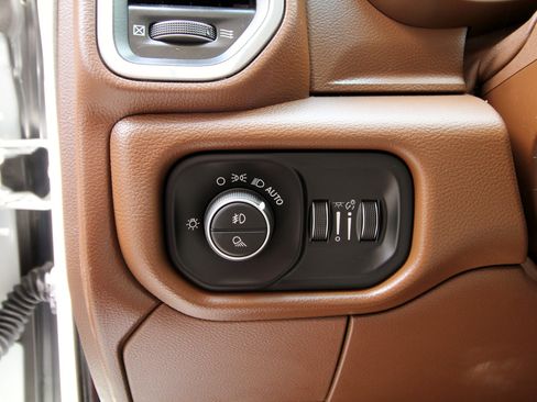 Used 2022 RAM 3500 Laramie w/ Body Color Bumper Group AWD/4WD image 25