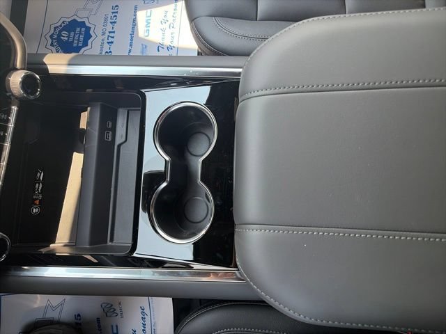 New 2026 Chevrolet Tahoe LT w/ Comfort Package AWD/4WD image 24