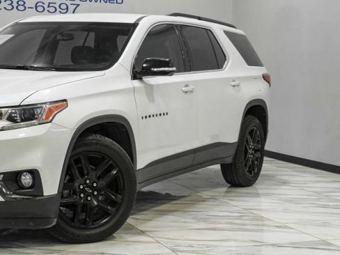 Used 2020 Chevrolet Traverse LT FWD image 8