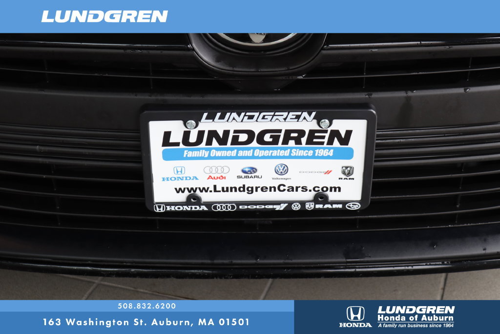 Used 2024 Toyota Corolla LE FWD image 28