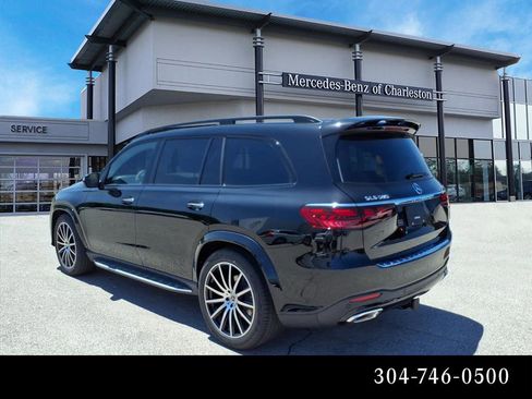 New 2026 Mercedes-Benz GLS 580 4MATIC image 5