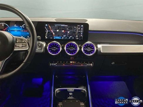 Used 2023 Mercedes-Benz EQB 300 4MATIC w/ Pinnacle Package image 14