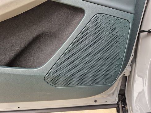 New 2025 Kia EV6 Wind image 19