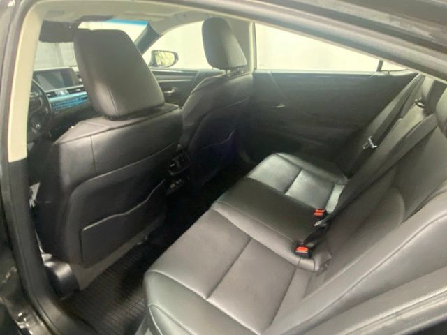 Used 2019 Lexus ES 350 w/ Premium Package FWD image 13