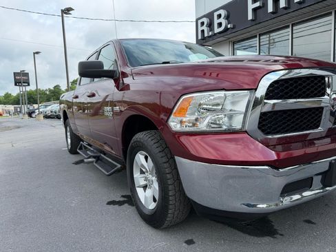 Used 2019 RAM 1500 Classic SLT AWD/4WD image 4