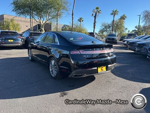 Used 2018 Lincoln MKZ Select w/ Technology Package image 5