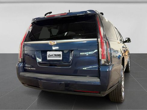 Used 2018 Cadillac Escalade ESV Premium Luxury AWD/4WD image 10