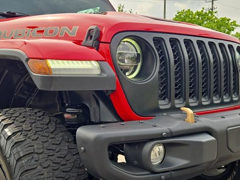 Used 2021 Jeep Wrangler Unlimited Rubicon AWD/4WD image 10