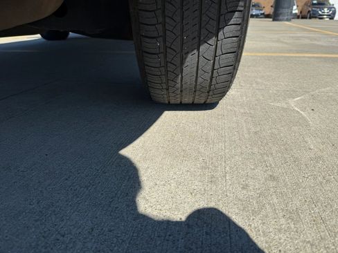 Used 2020 INFINITI QX60 Luxe w/ Essential Package image 53