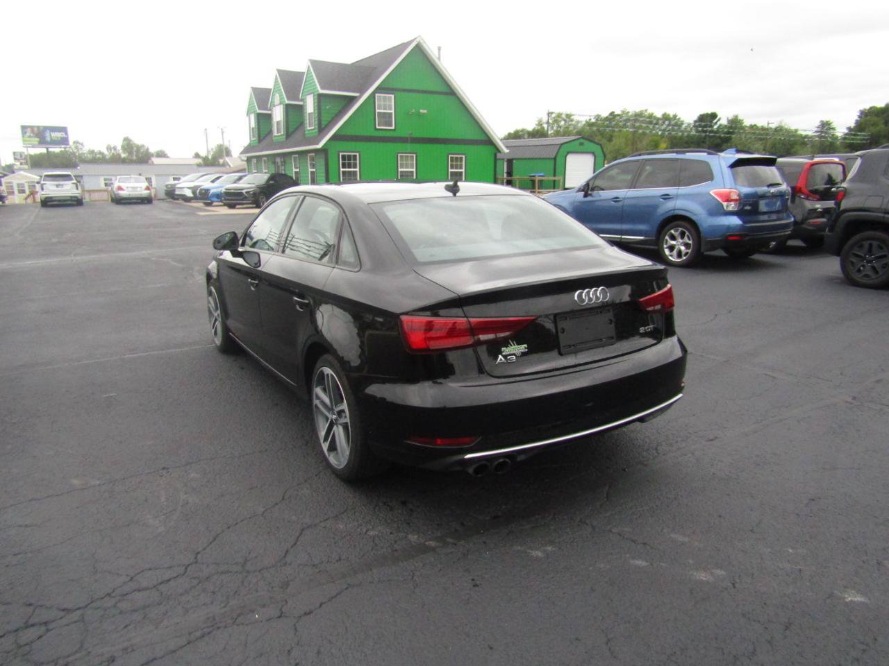 Used 2018 Audi A3 2.0T Premium w/ Convenience Package FWD image 4