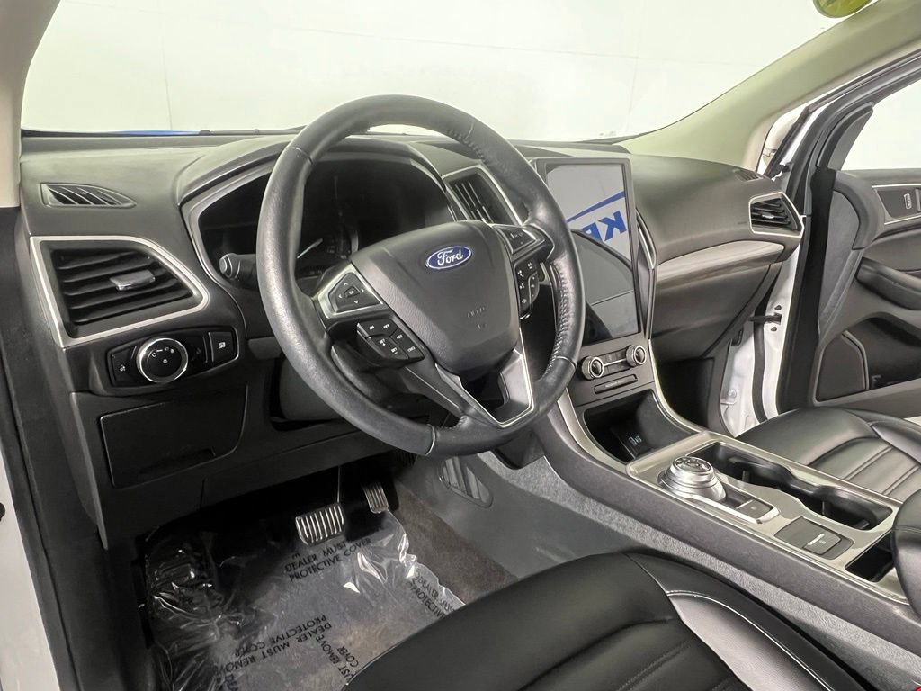 Used 2024 Ford Edge SEL AWD/4WD image 19