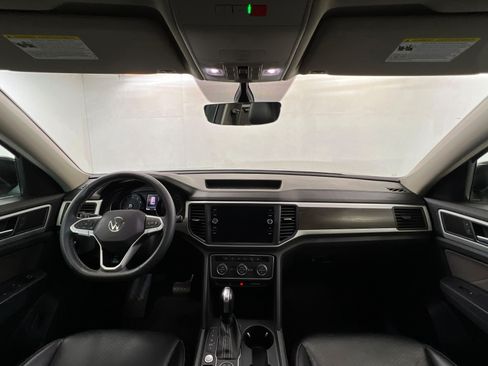 Used 2021 Volkswagen Atlas SE w/ Panoramic Sunroof Package AWD/4WD image 10