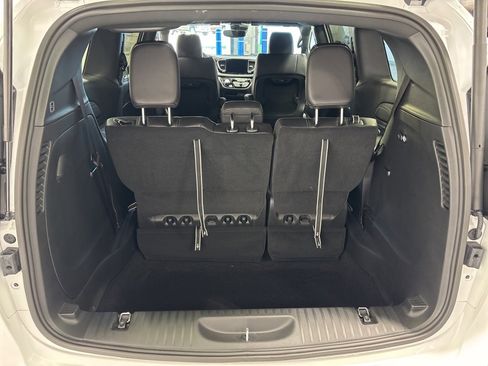 New 2026 Chrysler Pacifica Select image 42