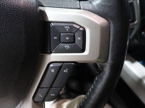 Used 2018 Ford F150 Lariat AWD/4WD image 34