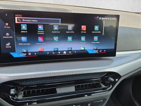 Used 2025 BMW 330i xDrive Sedan AWD/4WD image 10