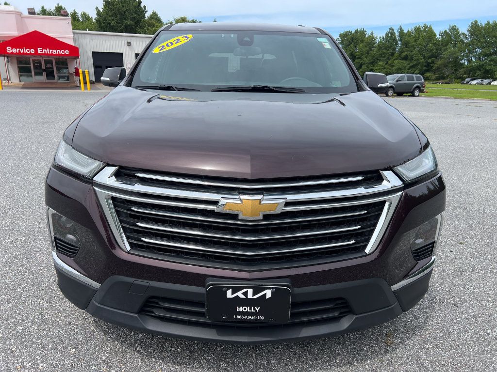 Used 2023 Chevrolet Traverse LT AWD/4WD image 14