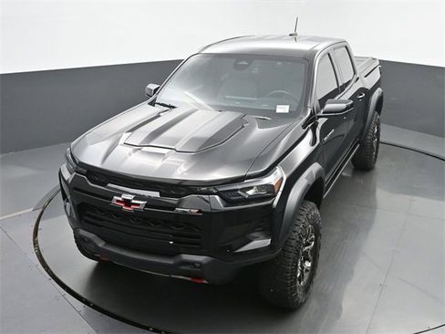 Used 2023 Chevrolet Colorado ZR2 w/ ZR2 Convenience Package III image 38