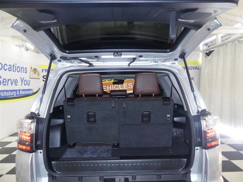 Used 2024 Toyota 4Runner Limited image 29