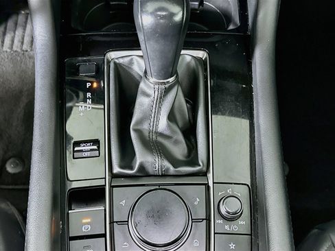 Used 2024 MAZDA MAZDA3 s FWD image 25
