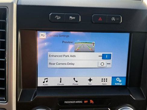 Used 2018 Ford F150 Lariat w/ Equipment Group 502A Luxury AWD/4WD image 31