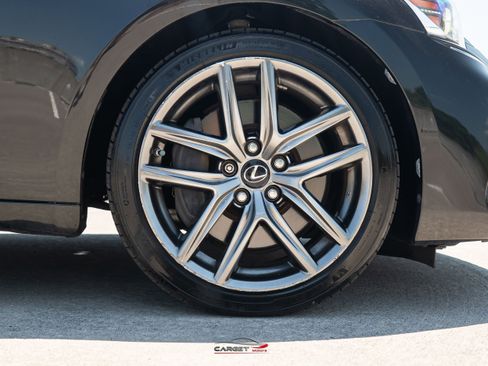 Used 2018 Lexus IS 300 F Sport w/ F Sport Package AWD/4WD image 9