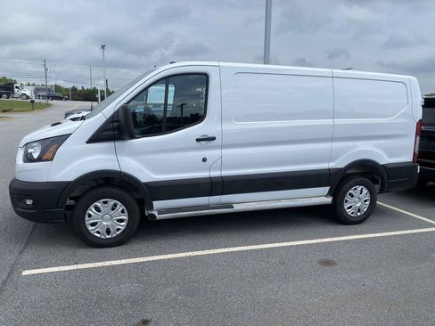 Used 2025 Ford Transit 250 Low Roof w/ Exterior Upgrade Package RWD image 4