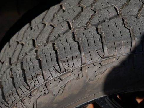 Used 2022 GMC Sierra 1500 Elevation w/ X31 Off-Road Package image 34